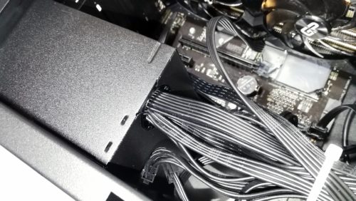 ドスパラのGALLERIAシリーズで採用される電源のまとめ